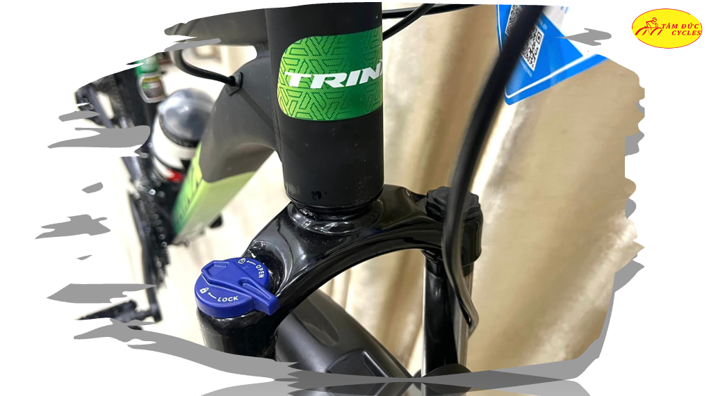 Xe đạp MTB Trinx M500 Elite