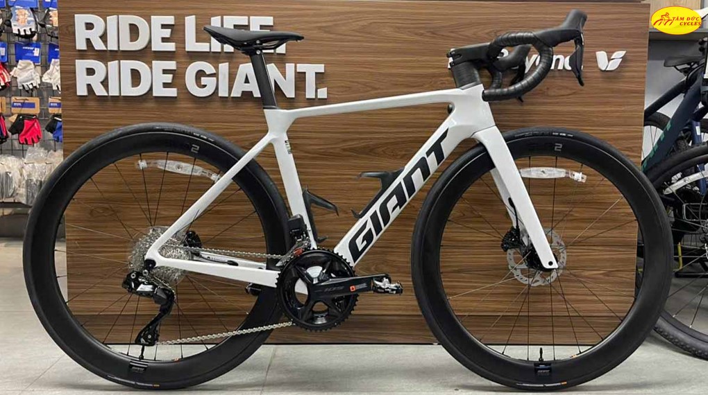 GIANT PROPEL ADV 1 mẫu mới 2025
