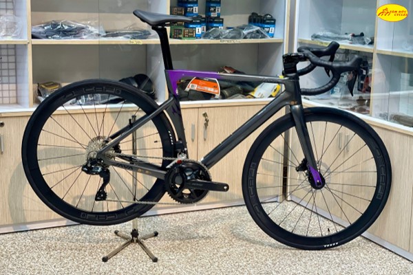 Xe đạp road JAVA VESUVIOR 105r7170 điện