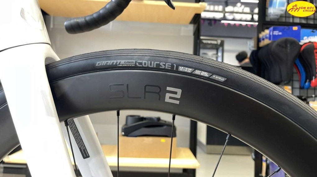 XE ĐẠP ĐUA LIV ENVILIV ADV 1 2025