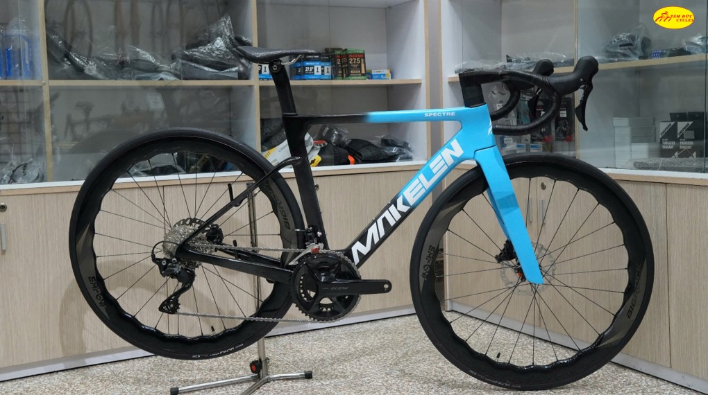 XE ĐẠP ĐUA MAKELEN SPECTRE FULL CARBON