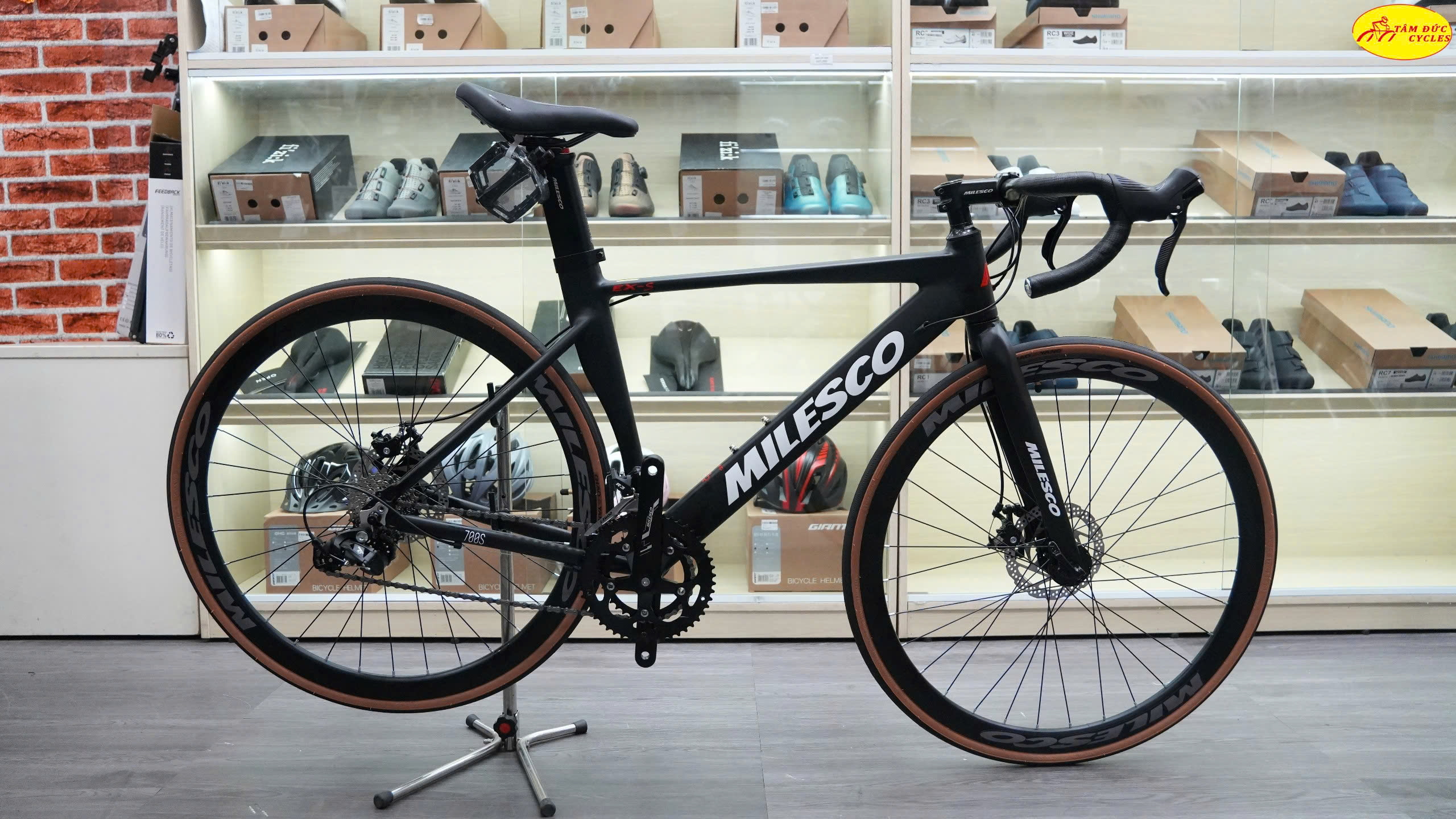 XE ĐẠP ĐUA MILESCO EX-S GIÁ TỐT