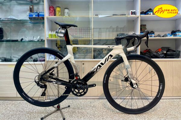 Xe đạp đua sava ex7 pro 105r7000