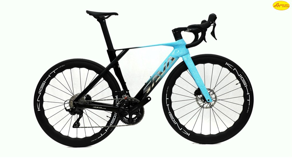 XE ĐẠP ĐUA SAVA X11