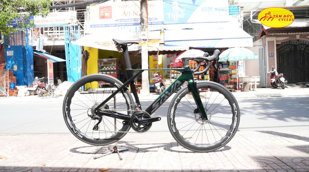 XE ĐẠP ĐUA SAVA X11