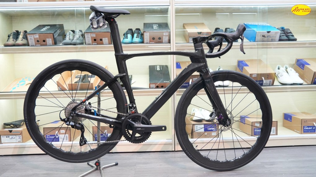 XE ĐẠP ĐUA TWITTER CYCLONE PRO VAN CARBON 3K