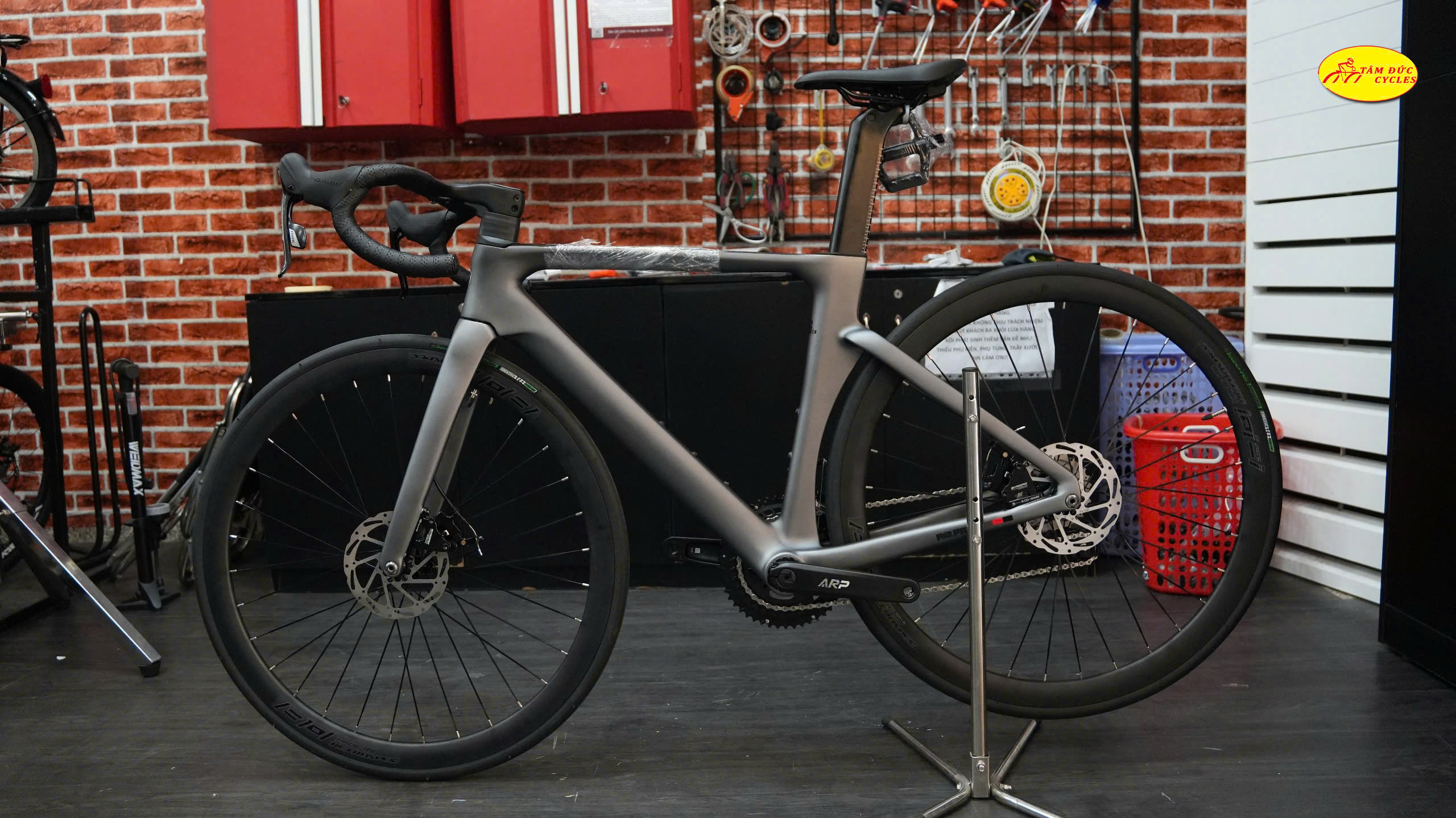 Xe đạp đua Twitter R12pro Sram Rival