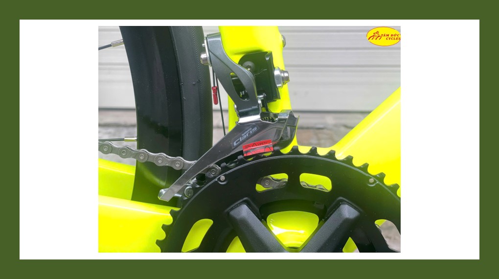gạt đĩa shimano claris