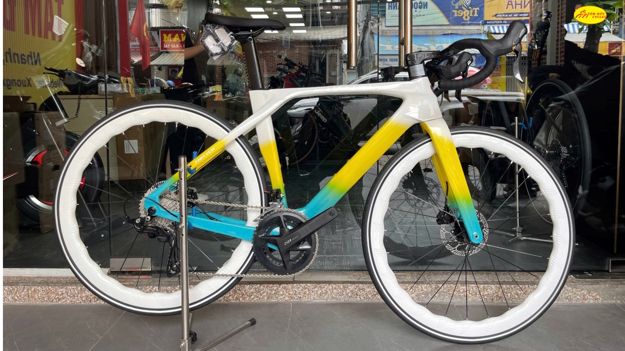 XE ĐẠP ĐUA TWITTER T10 PRO VÀNH LƯỢN SÓNG