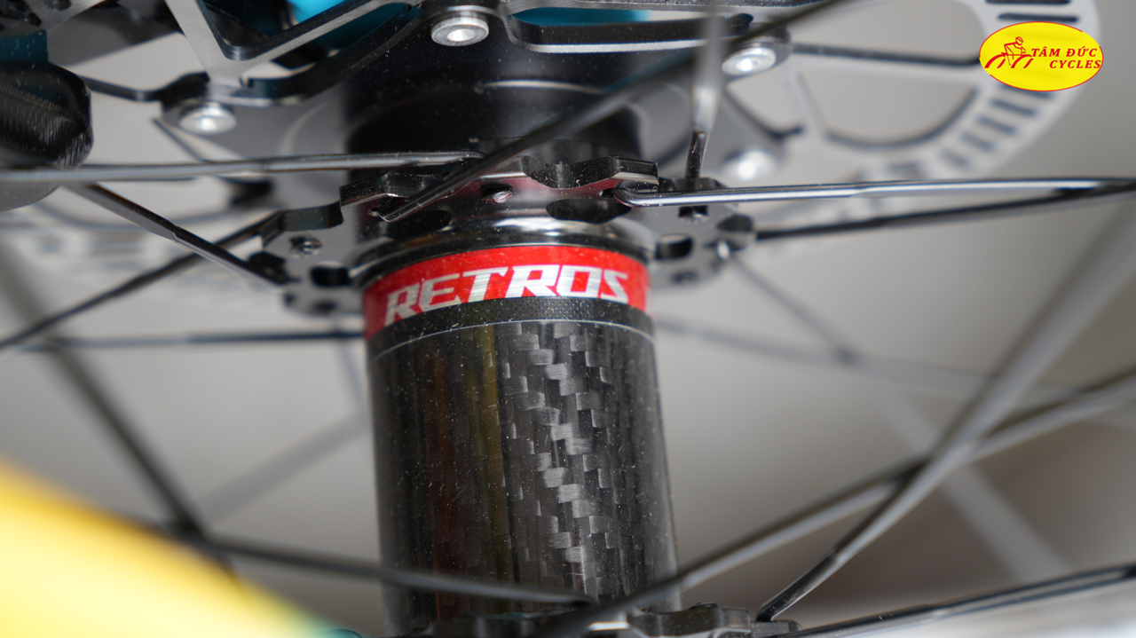 XE ĐẠP ĐUA TWITTER T10 PRO VÀNH LƯỢN SÓNG