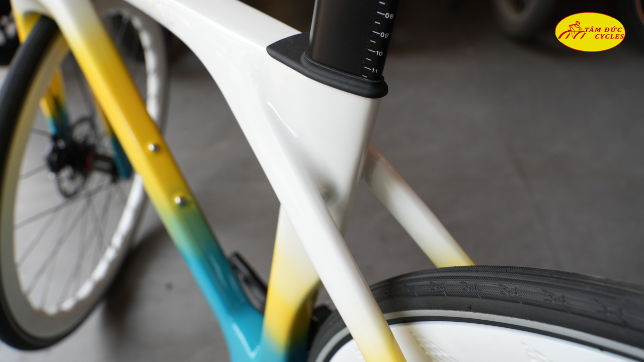 XE ĐẠP ĐUA TWITTER T10 PRO VÀNH LƯỢN SÓNG
