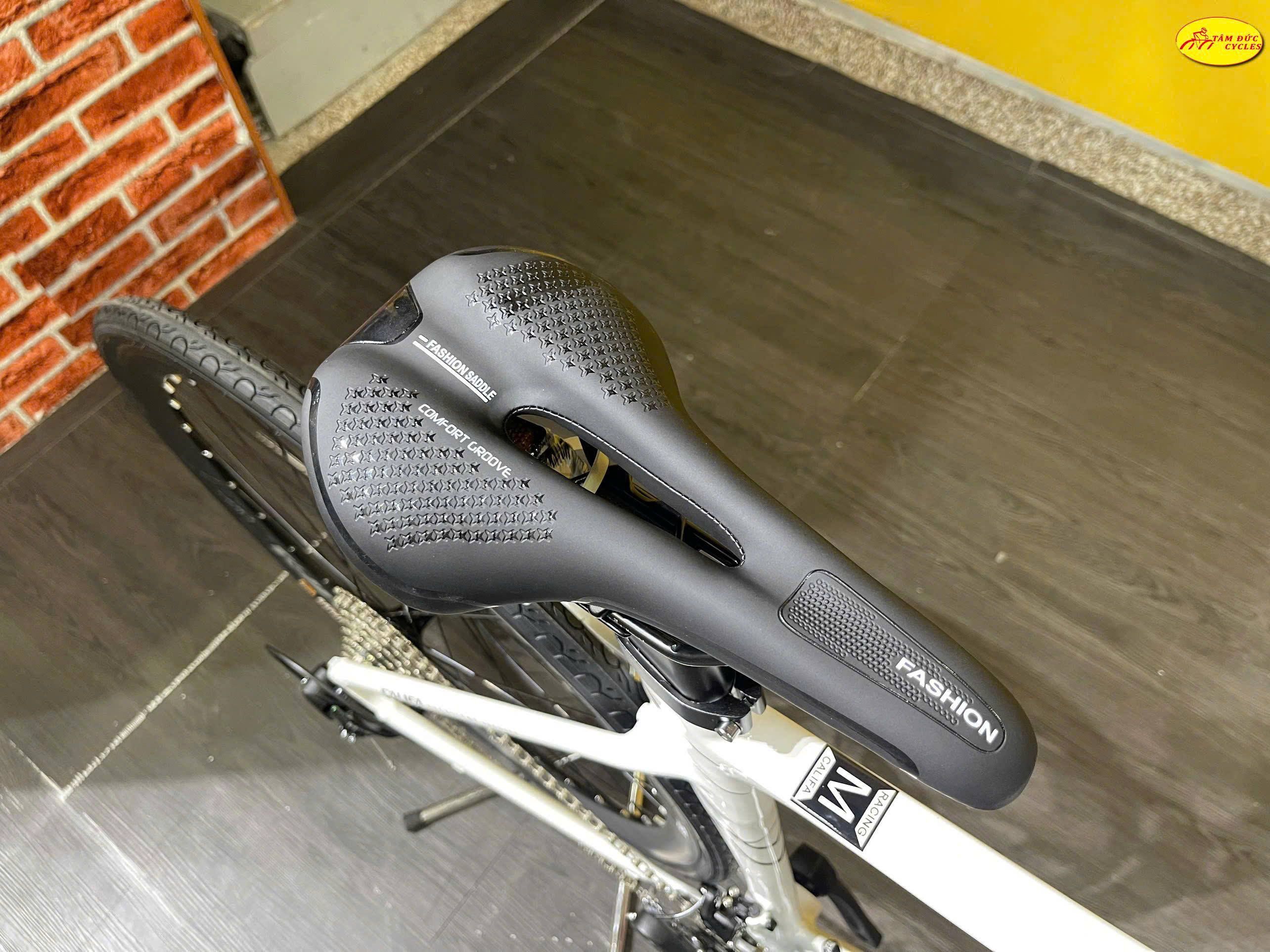 Xe Đạp Đường Phố Califa CT 300