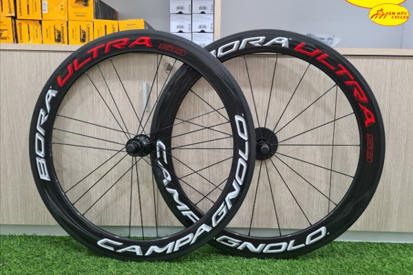 VÀNH CARBON CAMPAGNOLO PHANH GÔM 6CM COPPY